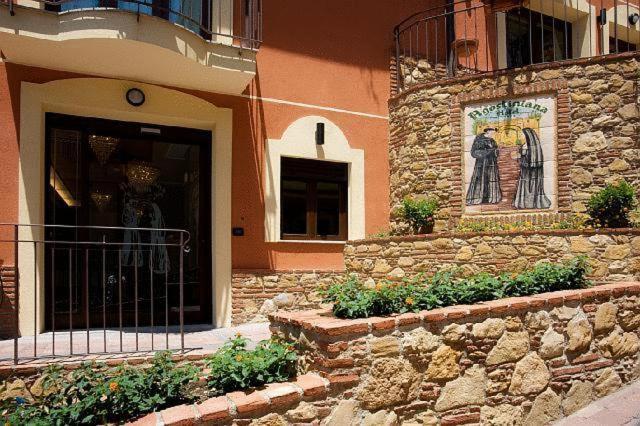 Agostiniana Hotel Santa Teresa Di Riva Bagian luar foto