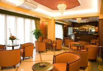 Agostiniana Hotel Santa Teresa Di Riva Bagian luar foto